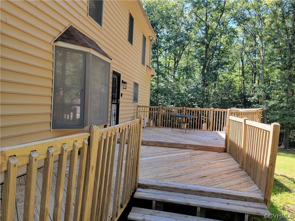 2120 Quaker Road Quinton, VA 23141 - Photo 7 of 48 Gallery Image 7