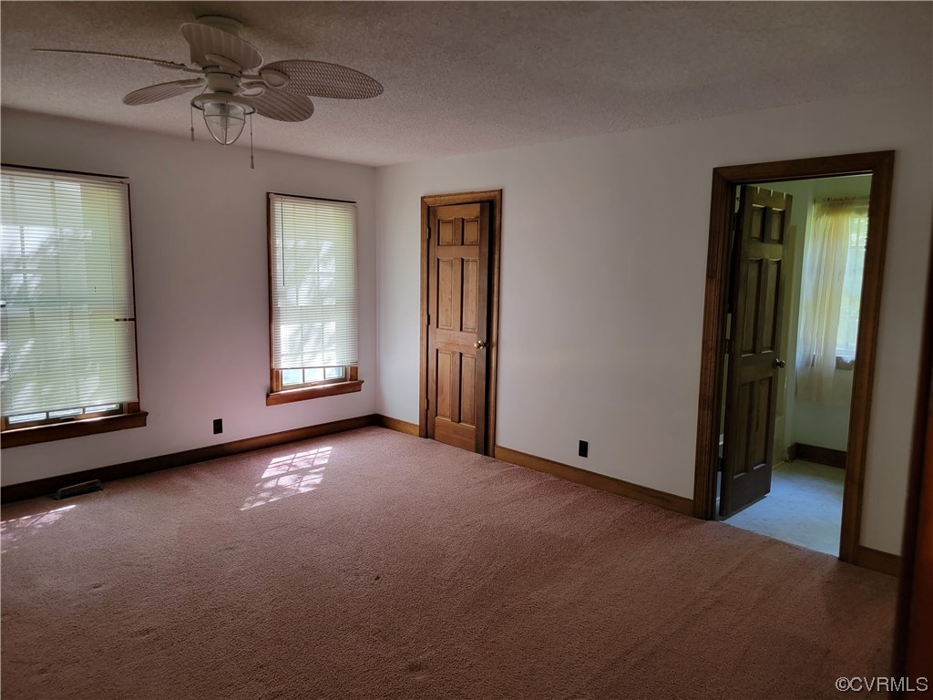 2120 Quaker Road Quinton, VA 23141 - Photo 10 of 48 Gallery Image 10