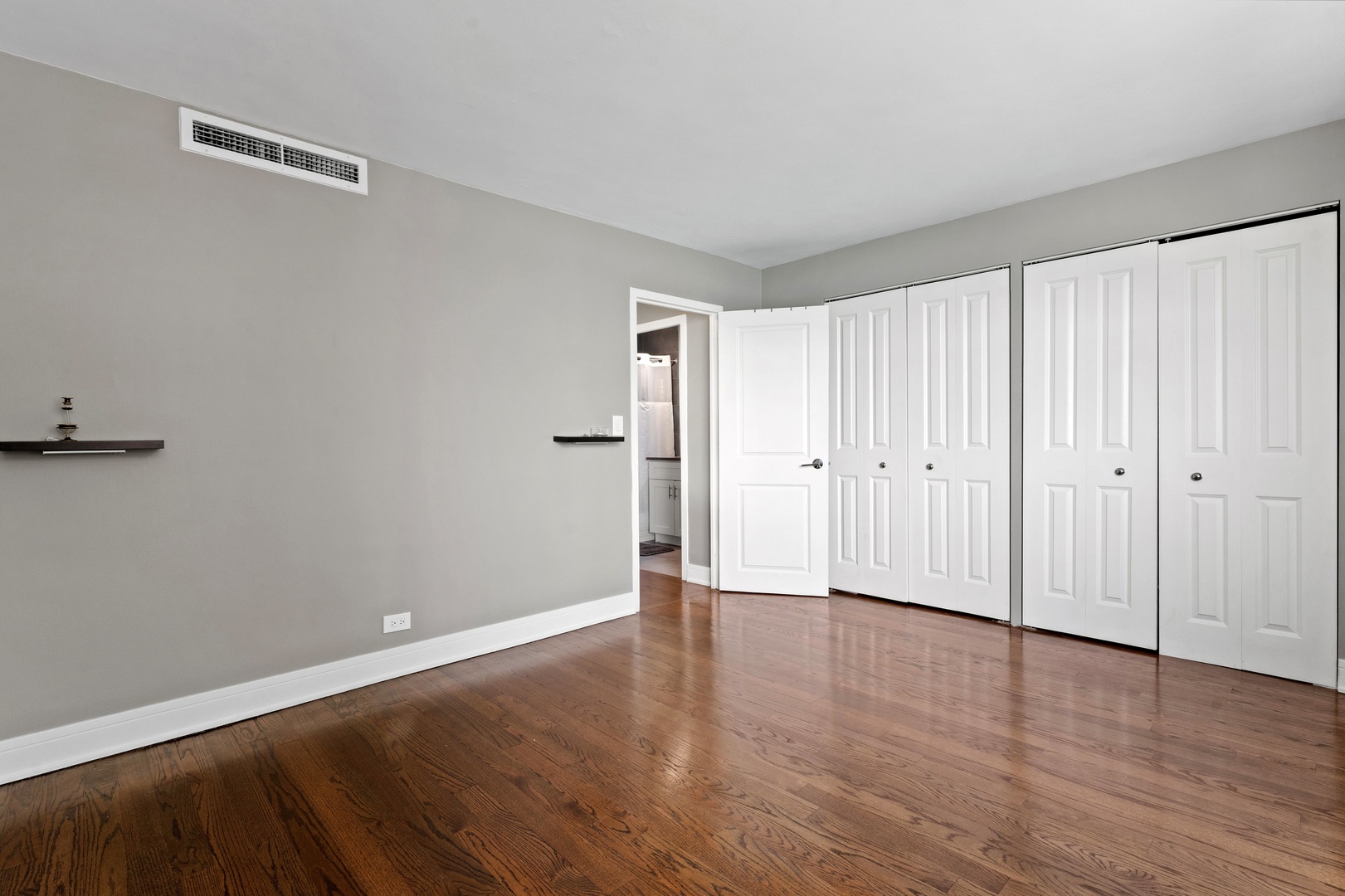 6301 North Sheridan Road, Unit 10G Chicago, IL 60660 - Photo 15 of 26