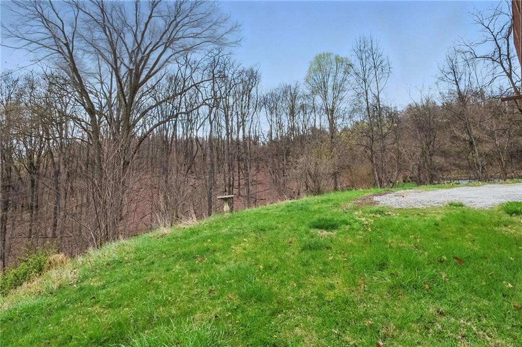 122 Clarette Road Pittsburgh, PA 15237 - Photo 32 of 38 Gallery Image 32