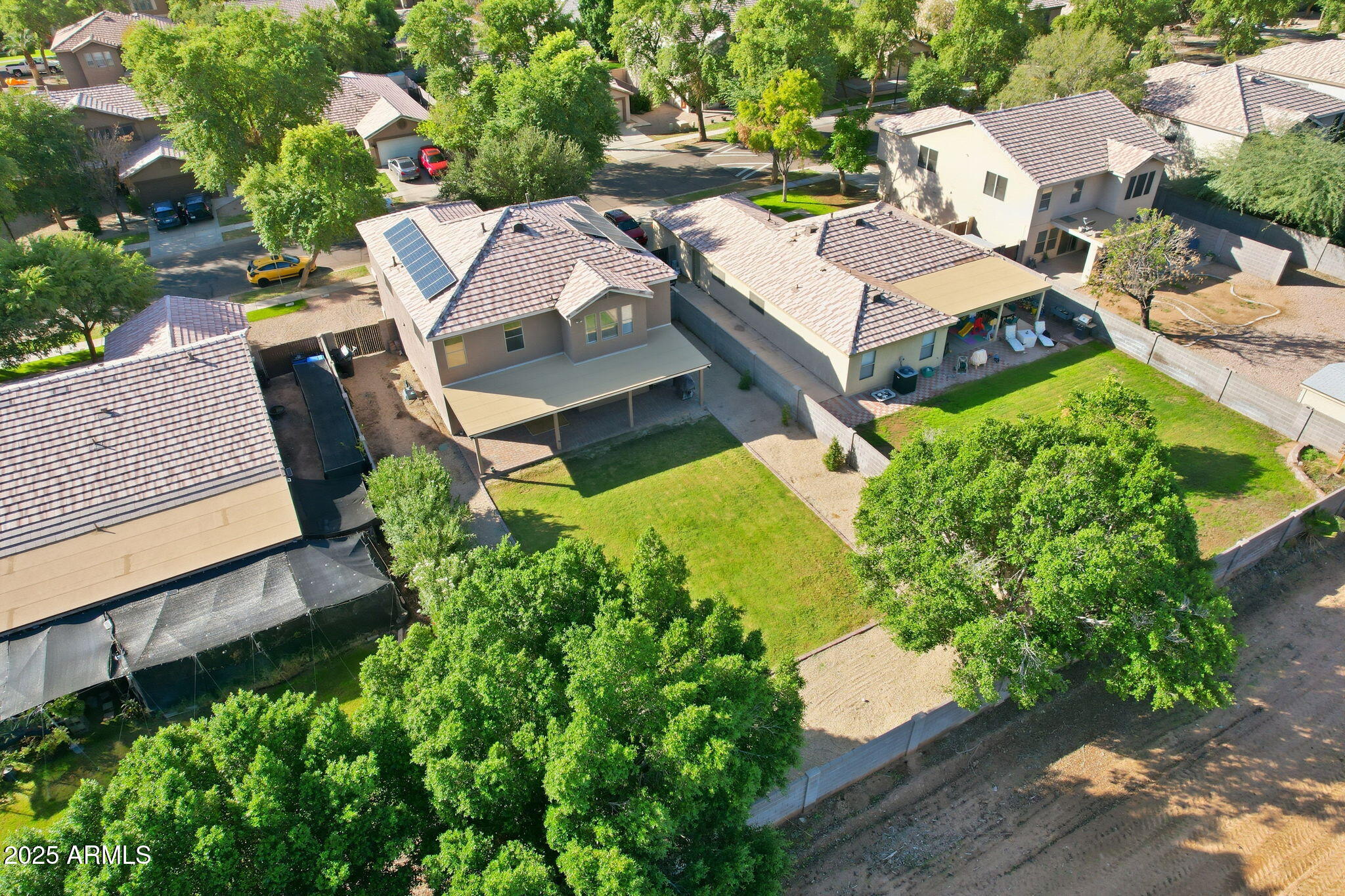 544 West Aviary Way Gilbert, AZ 85233 - Photo 40 of 45 an aerial view of a house with garden space and street view