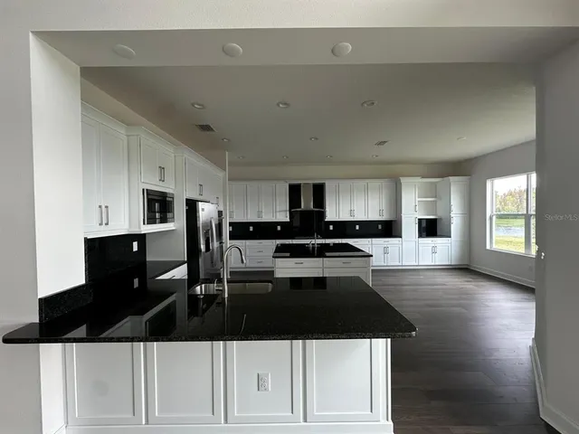 $5,500 | 32240 Mahogany Valley Drive, Wesley Chapel, FL 33543