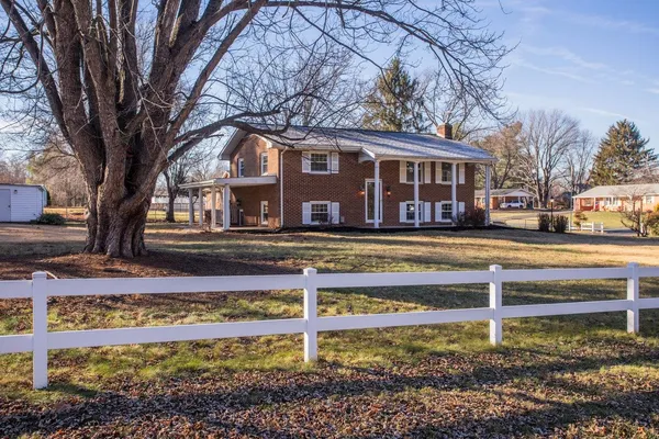 $479,000 | 12 Essex Road, Grottoes, VA 24441