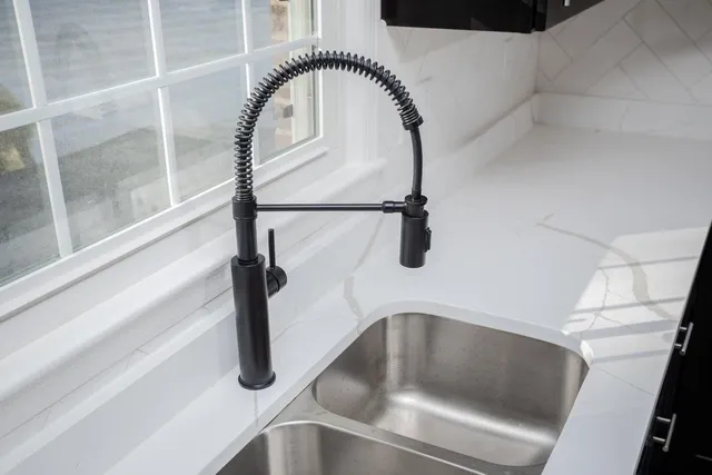 $489,000 | 12 Essex Road, Grottoes, VA 24441