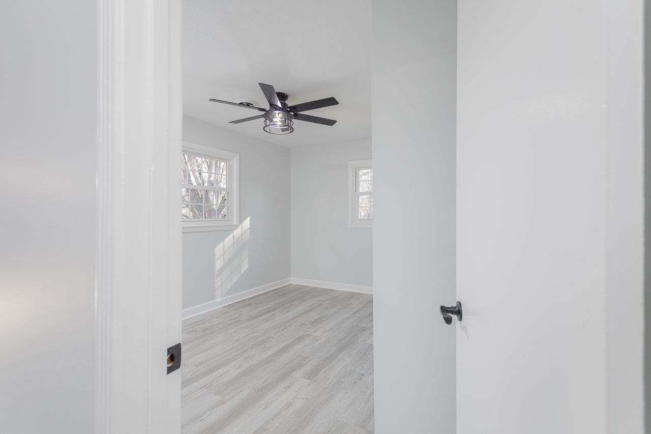 12 Essex Road Grottoes, VA 24441 - Photo 22 of 59