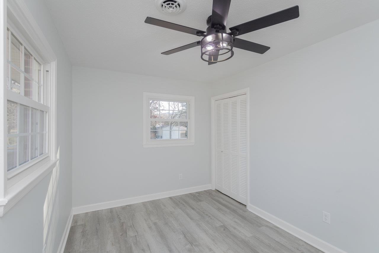 12 Essex Road Grottoes, VA 24441 - Photo 25 of 59