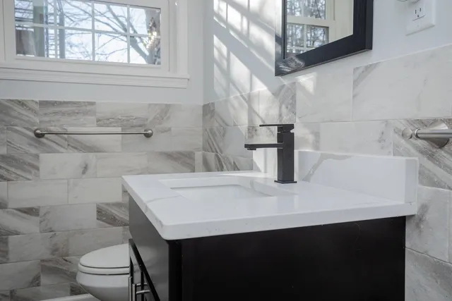 $489,000 | 12 Essex Road, Grottoes, VA 24441