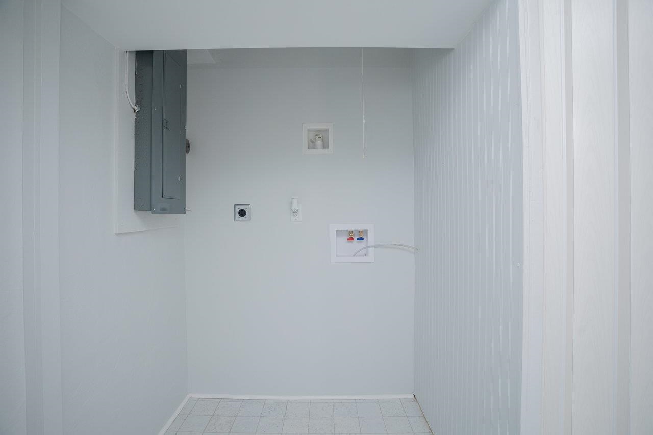 12 Essex Road Grottoes, VA 24441 - Photo 45 of 59