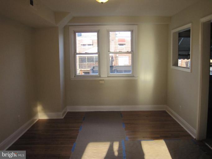 419 Academy Road Catonsville, MD 21228 - Photo 7 of 20 Dining Room