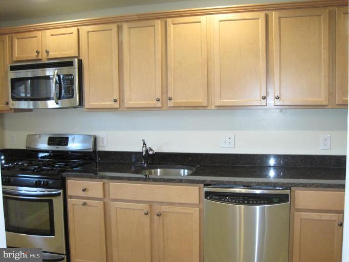 419 Academy Road Catonsville, MD 21228 - Photo 9 of 20 Kitchen #2