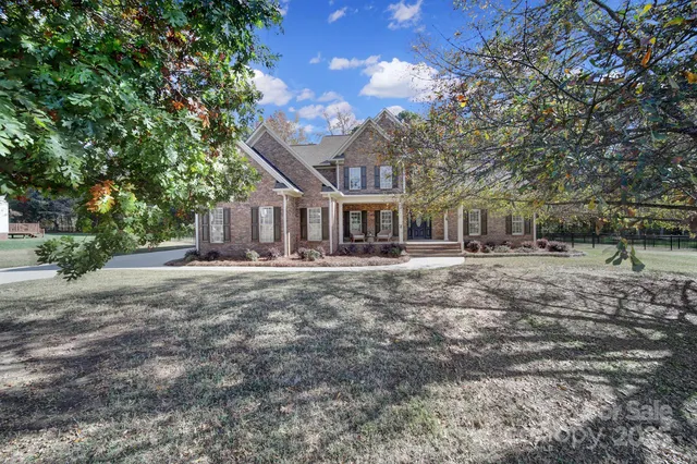 $650,000 | 745 Creekbridge Drive, Rock Hill, SC 29732