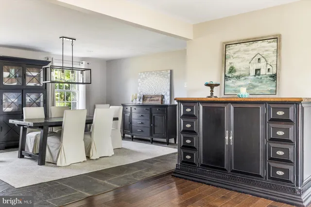 $1,099,000 | 4981 New Road, New Hope, PA 18938