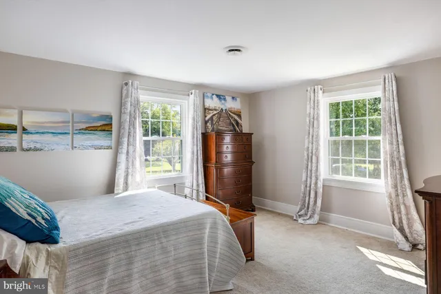 $1,099,000 | 4981 New Road, New Hope, PA 18938