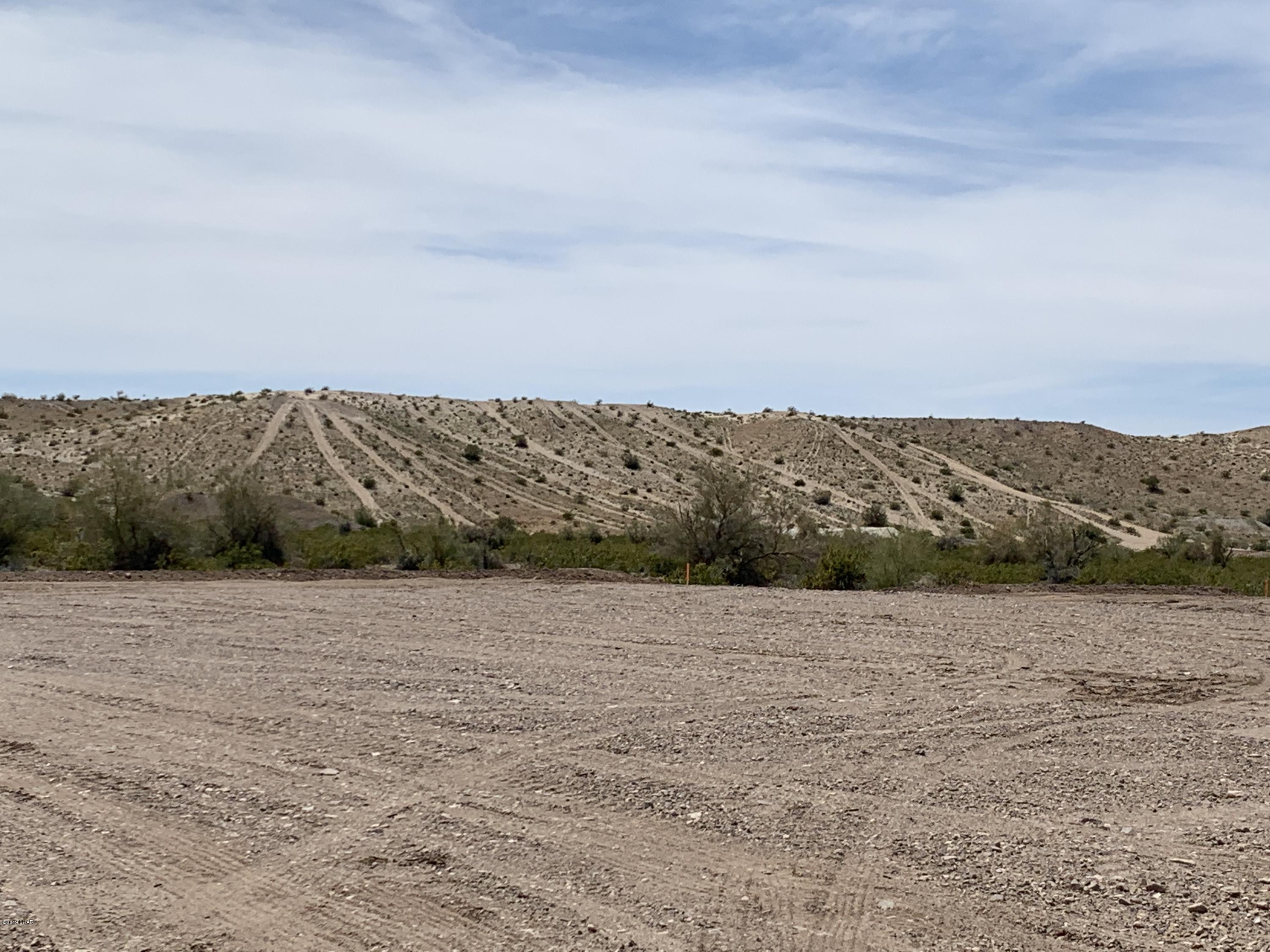 1664 East Raintree Avenue Lake Havasu City, AZ 86404 - Photo 18 of 22 Backs to Gov't land!