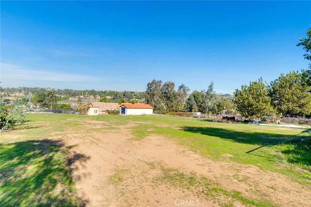 15750 Pounders Drive Riverside, CA 92504 - Photo 43 of 52 Wide access to rear acreage