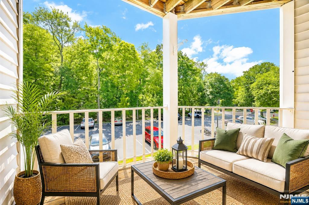 601 Lilac Lane Mahwah, NJ 07430 - Photo 30 of 30