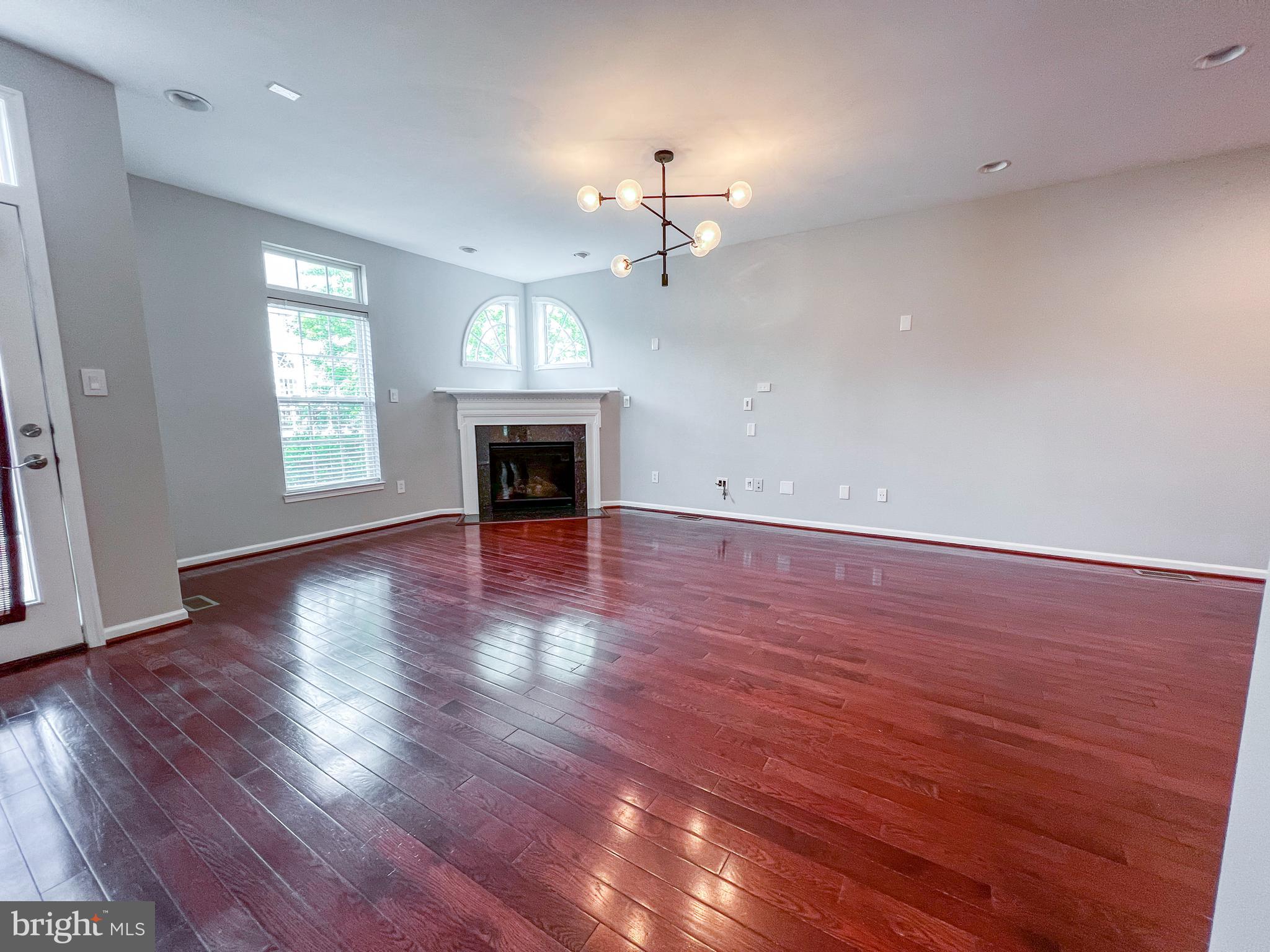 3909 Beeker Mill Place Chantilly, VA 20151 - Photo 22 of 82