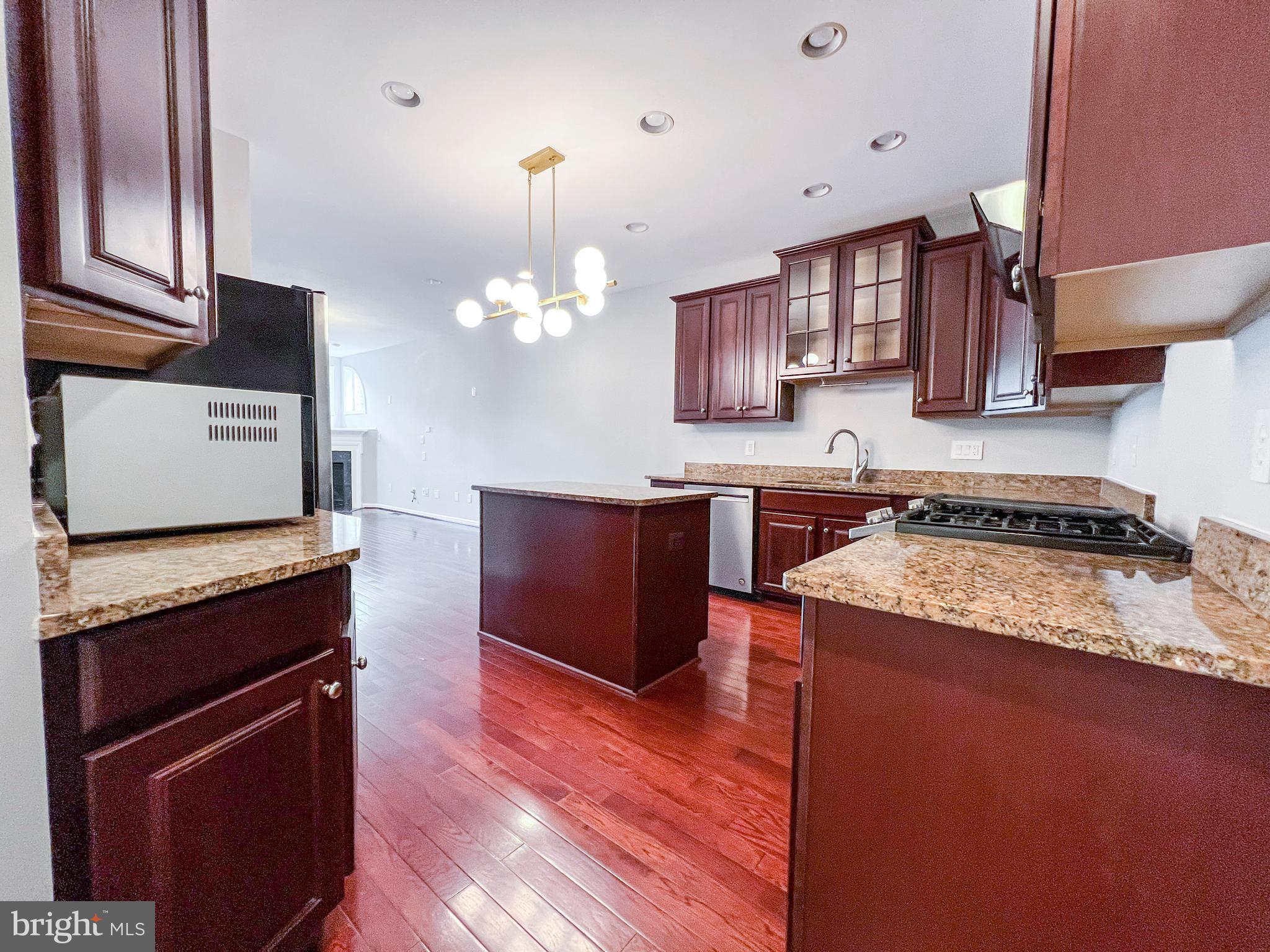 3909 Beeker Mill Place Chantilly, VA 20151 - Photo 29 of 82