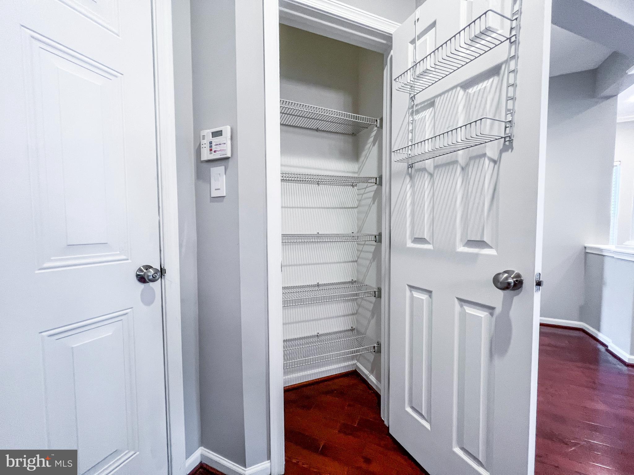 3909 Beeker Mill Place Chantilly, VA 20151 - Photo 30 of 82