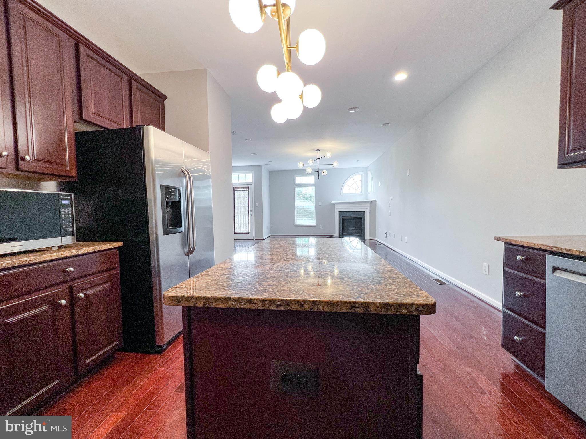 3909 Beeker Mill Place Chantilly, VA 20151 - Photo 31 of 82