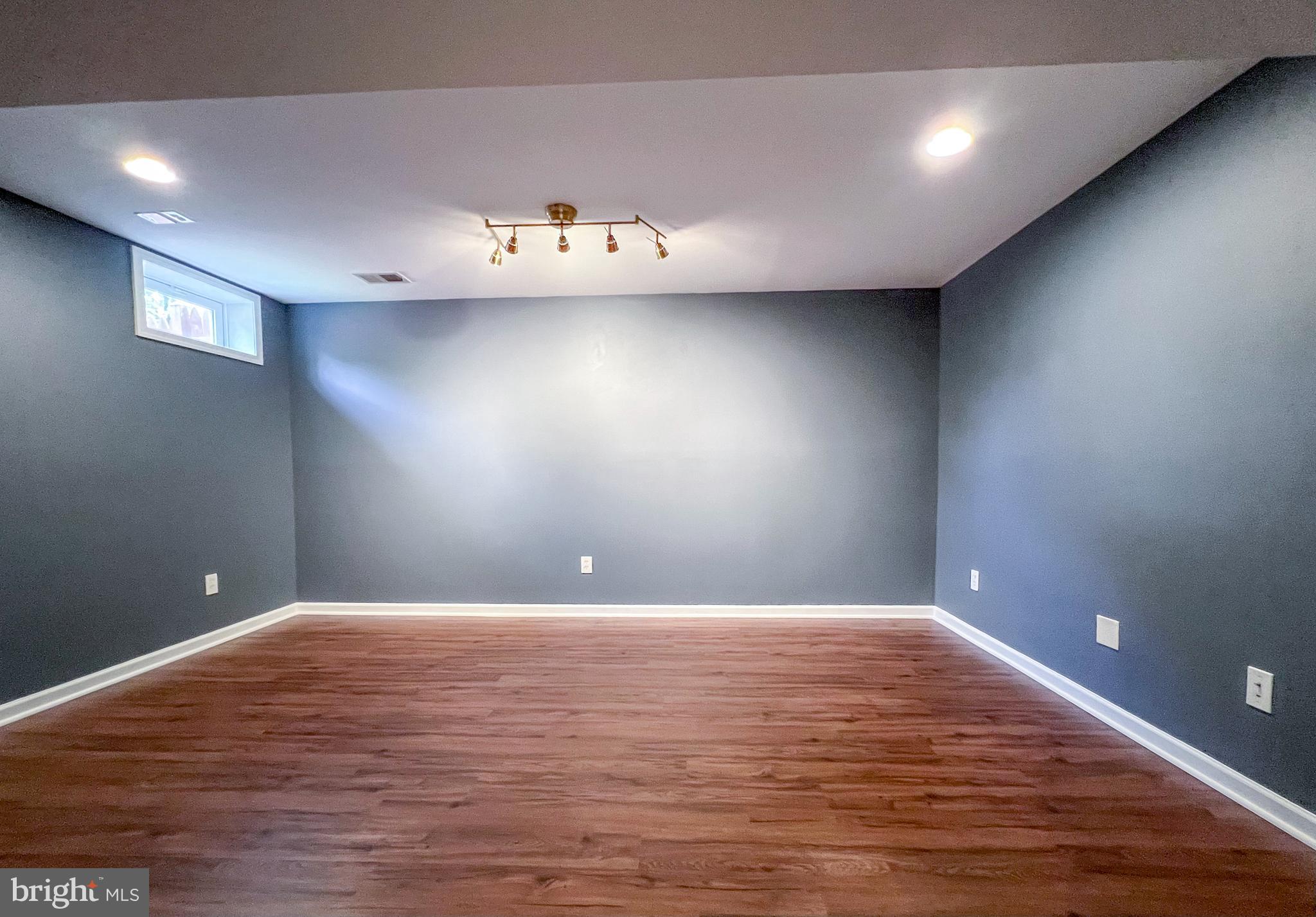 3909 Beeker Mill Place Chantilly, VA 20151 - Photo 71 of 82