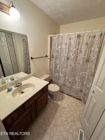 $374,900 | 8734 Wimbledon Drive, Knoxville, TN 37923