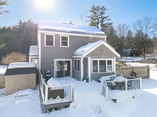 $3,800 | 268 Wood Street, Hopkinton, MA 01748