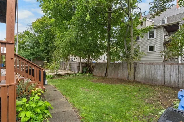 $519,500 | 15 Banks Street, Unit 4, Waltham, MA 02451