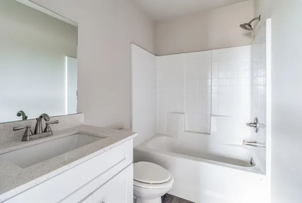 $1,600 | 811 West Coffin Street, Denison, TX 75020