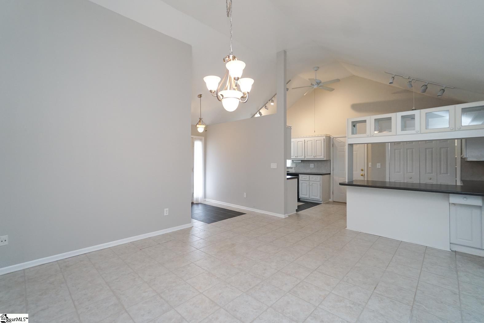 1028 Devenger Road Greer, SC 29650 - Photo 4 of 29 Gallery Image 4