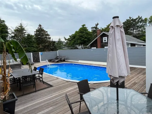 $13,000 | 265 Cottage Walk, Ocean Beach, NY 11770
