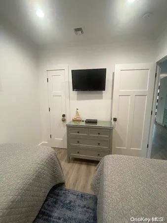 $13,000 | 265 Cottage Walk, Ocean Beach, NY 11770