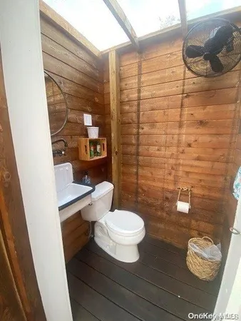 $13,000 | 265 Cottage Walk, Ocean Beach, NY 11770