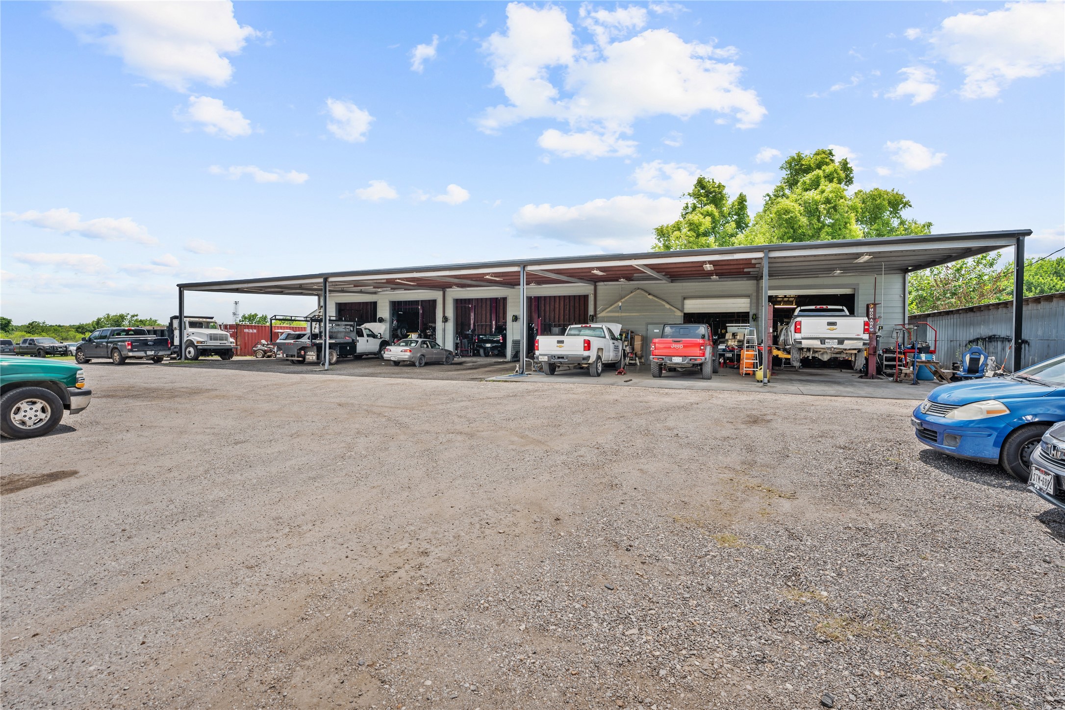 1523 Highway 36 Rosenberg, TX 77471 - Photo 2 of 16