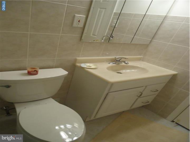 3966 Constance Road Philadelphia, PA 19114 - Photo 16 of 25 Master Bathroom