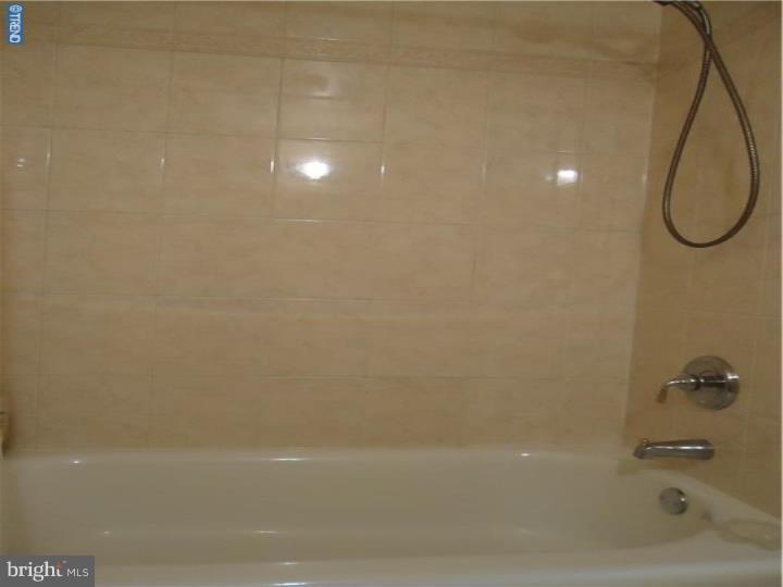 3966 Constance Road Philadelphia, PA 19114 - Photo 17 of 25 Master Bathroom