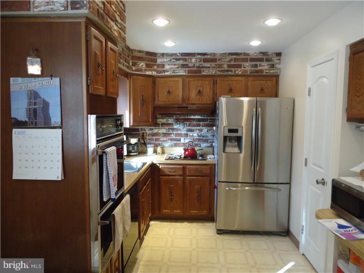 3966 Constance Road Philadelphia, PA 19114 - Photo 7 of 25 Kitchen