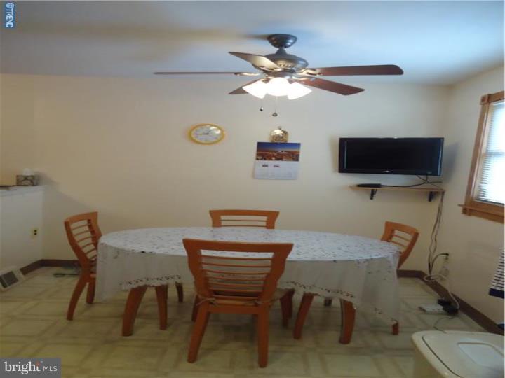 3966 Constance Road Philadelphia, PA 19114 - Photo 9 of 25 Breakfast Room