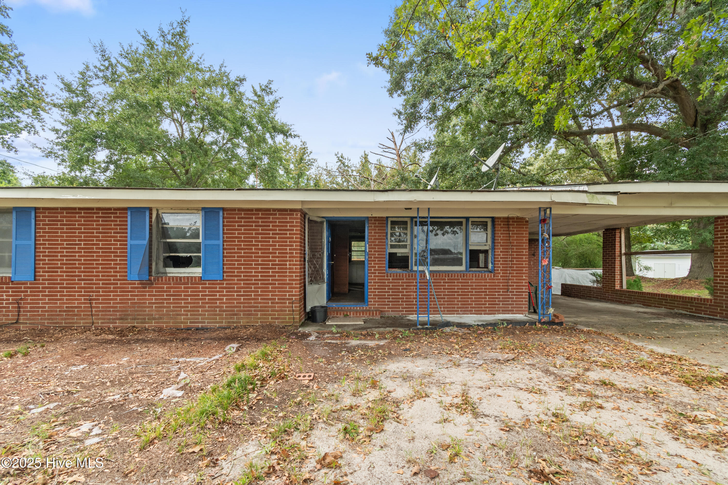 215 Turkey Branch Road Beulaville, NC 28518 - Photo 5 of 19 DSC_6577