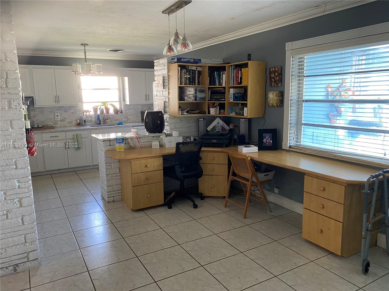 20710 Gulfstream Road Cutler Bay, FL 33189 - Photo 3 of 18 Gallery Image 3