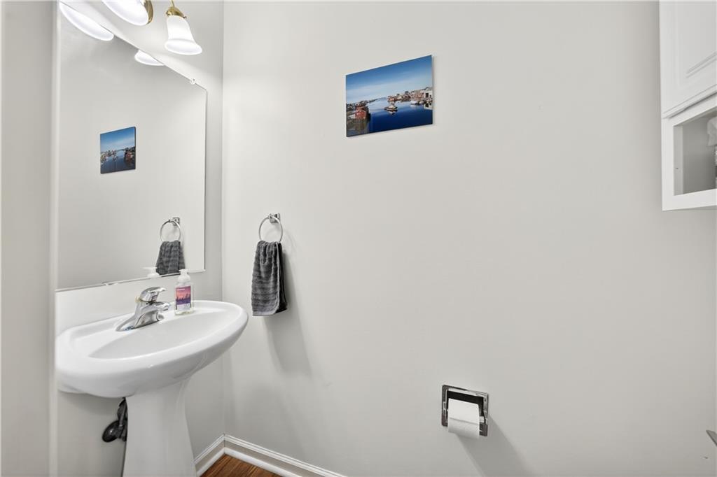 139 Ladybug Lane Ligonier, PA 15658 - Photo 18 of 33 a bathroom with a sink and a mirror