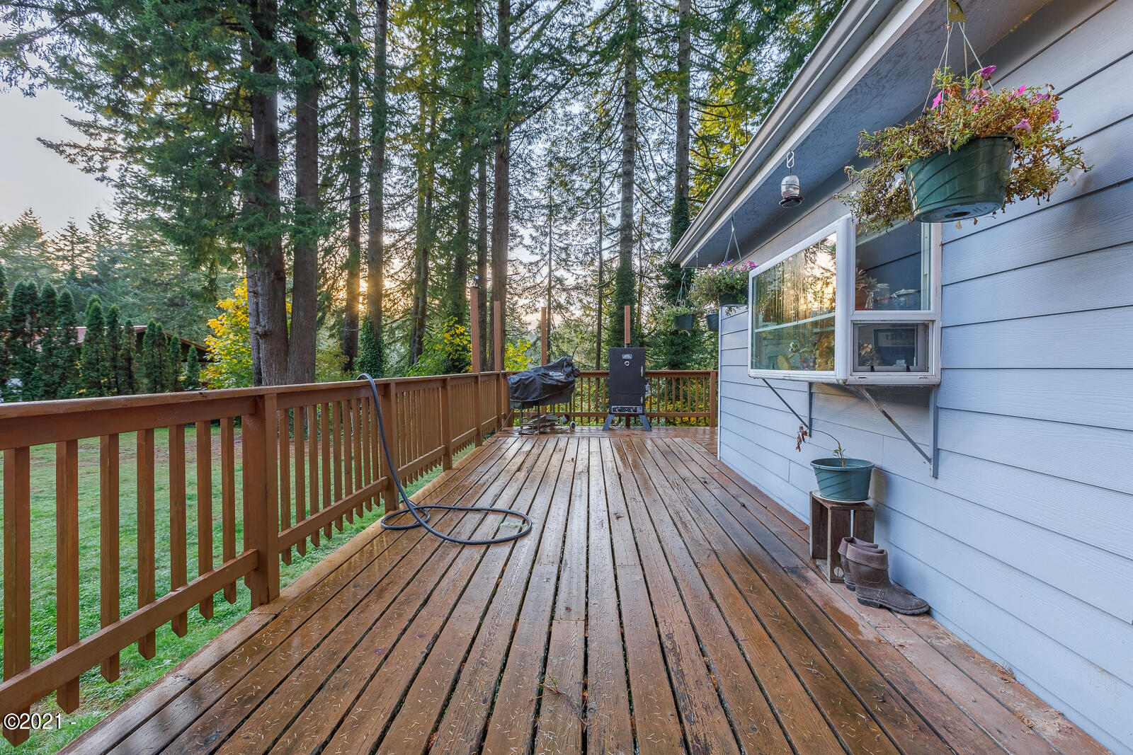 1240 Northwest Dundon Road Toledo, OR 97391 - Photo 27 of 38 -27