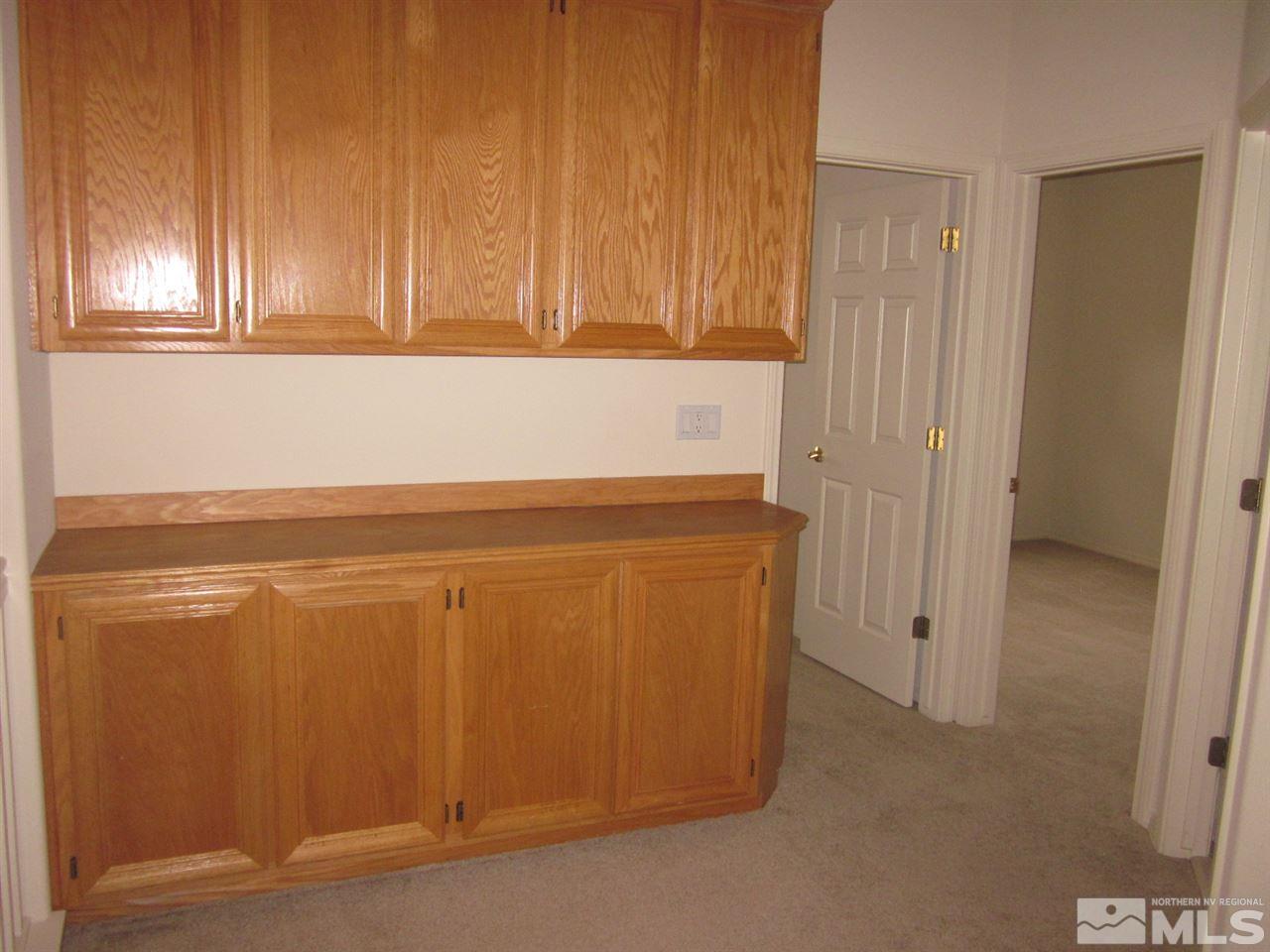 9689 Thunder Mountain Way Reno, NV 89521 - Photo 7 of 21