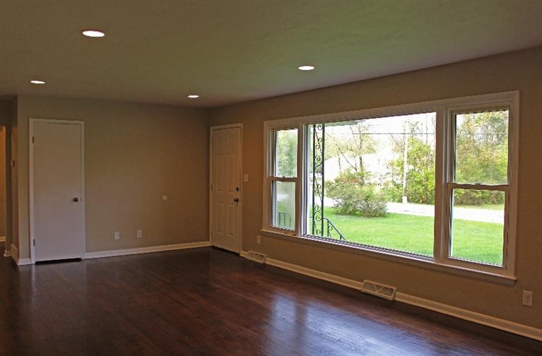 10602 Lane Street Crown Point, IN 46307 - Photo 4 of 10 767x504
