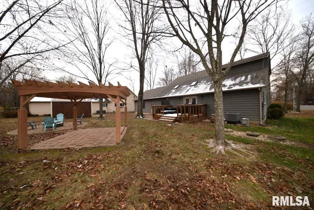 $260,000 | 824 North McCauley Lane, Mount Vernon, IL 62864