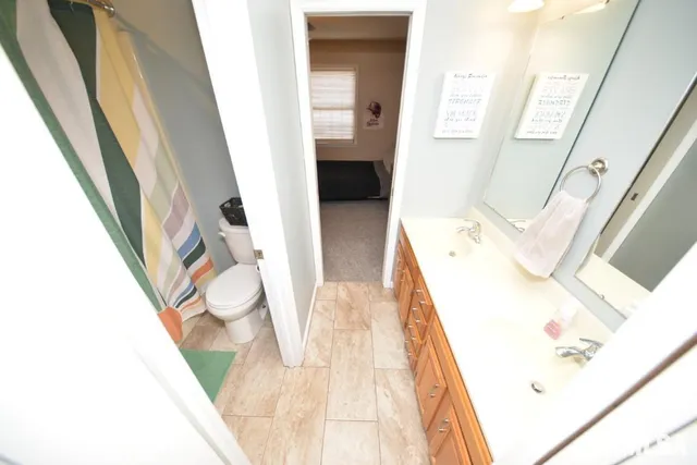 $260,000 | 824 North McCauley Lane, Mount Vernon, IL 62864