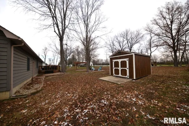 $260,000 | 824 North McCauley Lane, Mount Vernon, IL 62864