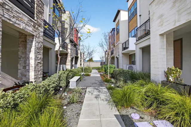 $1,349,000 | 5521 Gracen Way, Dublin, CA 94568