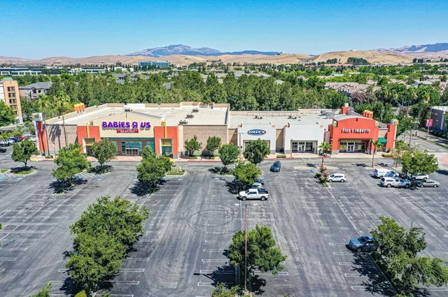 $1,349,000 | 5521 Gracen Way, Dublin, CA 94568