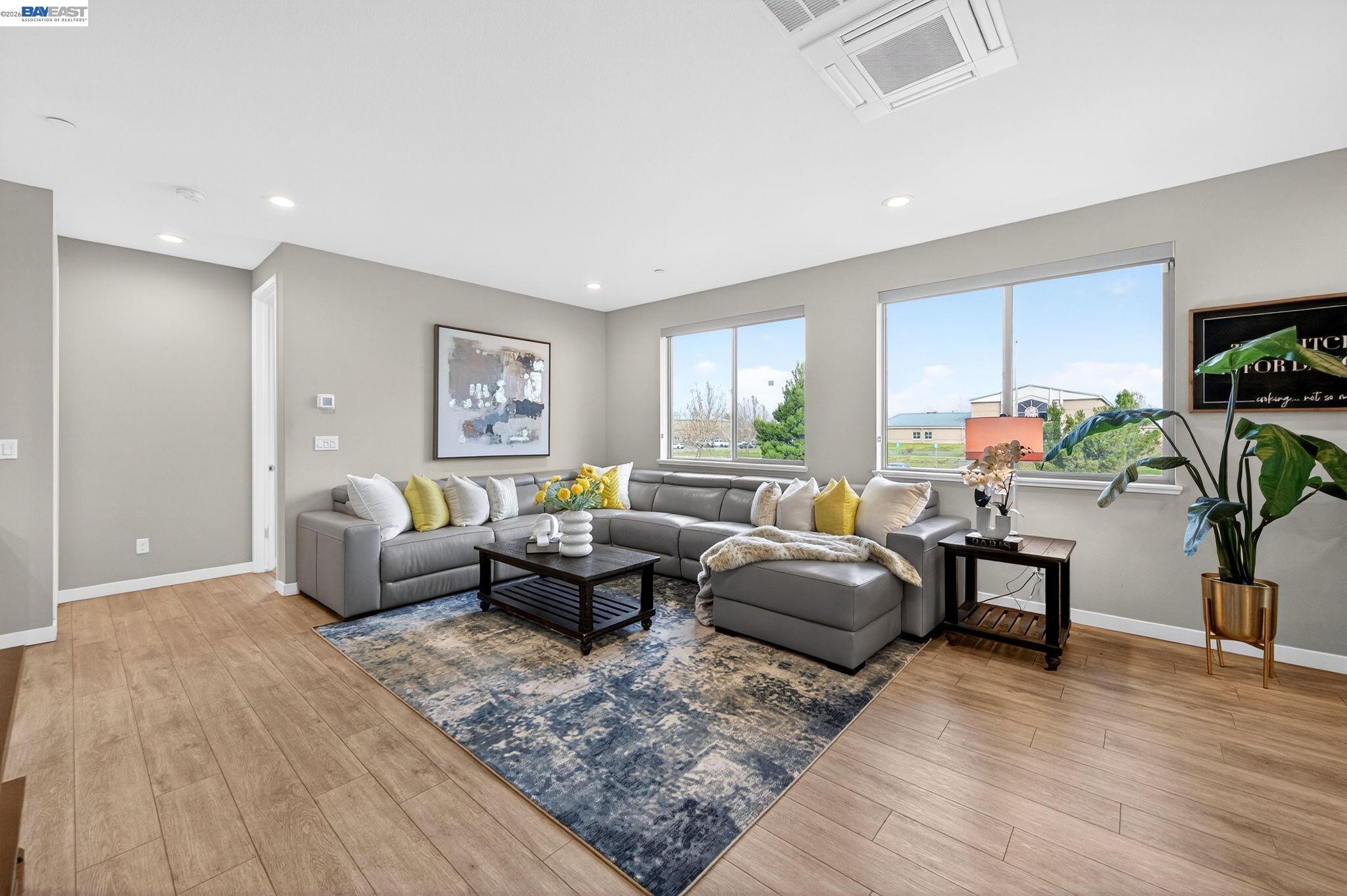 5521 Gracen Way Dublin, CA 94568 - Photo 9 of 58